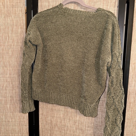 Sweater - Picture 3 of 3